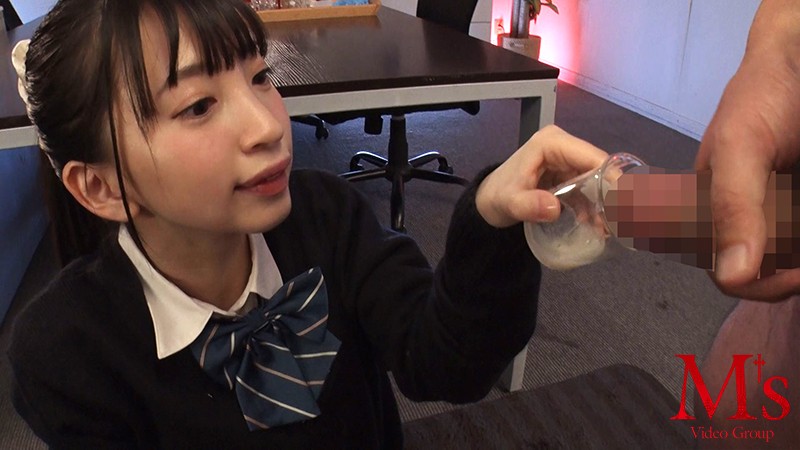 冬愛ことね グラスに溜めたザーメンをごっくん